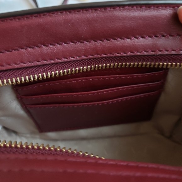 Michael Kors Mini Selma Crossbody - Picture 8 of 17